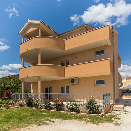 Apartman Visic 1692 Kaštela Exteriör bild