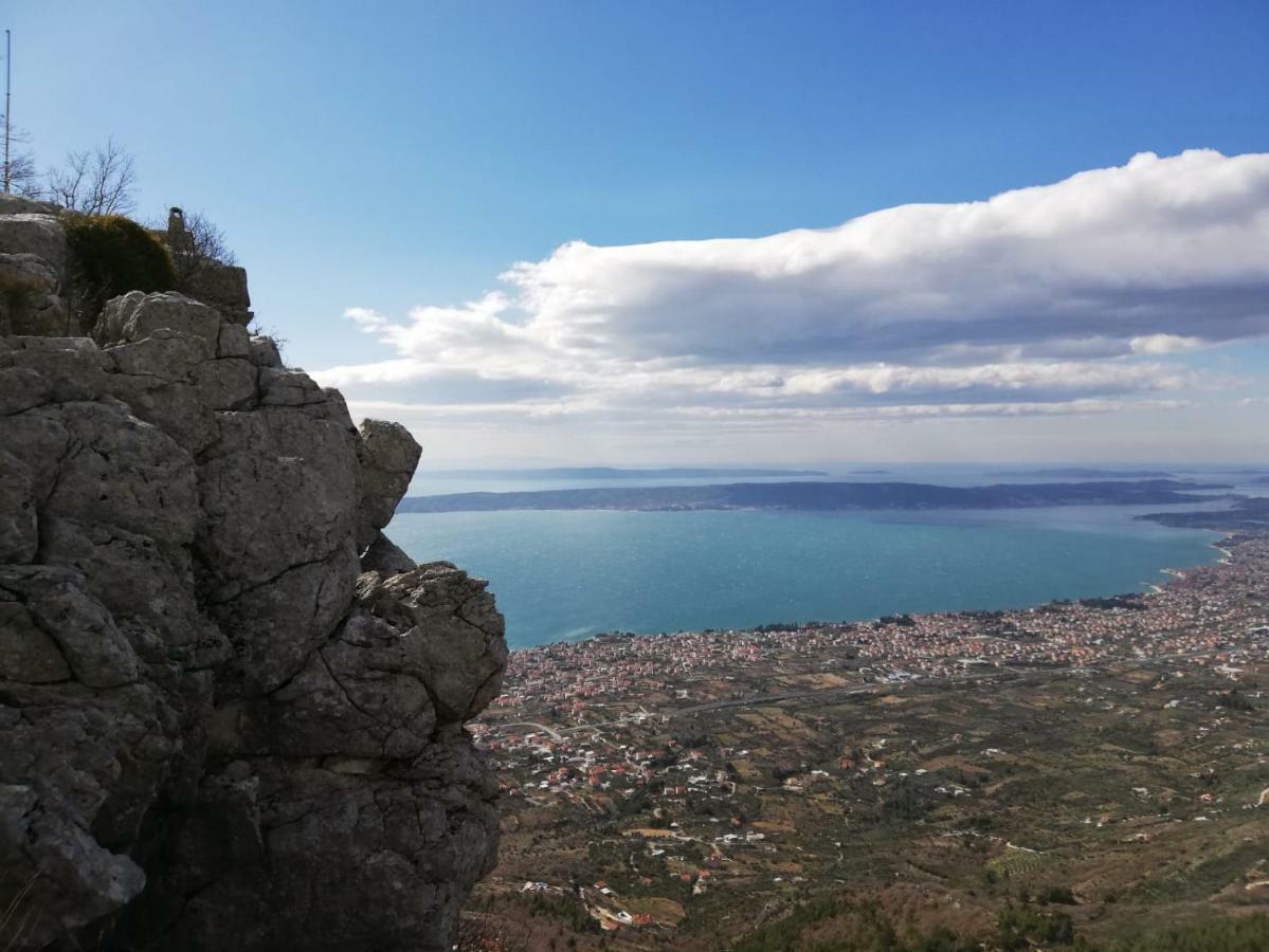 Apartman Visic 1692 Kaštela Exteriör bild
